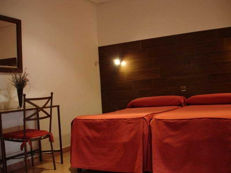 Hostal Sol Toledo Exterior photo